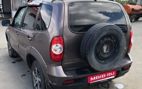 Chevrolet Niva I рестайлинг, 2015 год, 650 000 рублей, 4 фотография