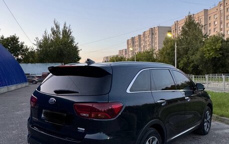 KIA Sorento III Prime рестайлинг, 2018 год, 2 750 000 рублей, 5 фотография