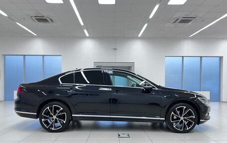 Volkswagen Passat B8 рестайлинг, 2018 год, 1 999 000 рублей, 4 фотография