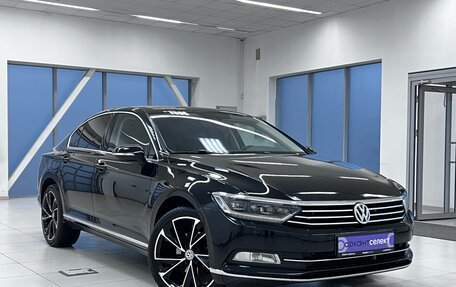 Volkswagen Passat B8 рестайлинг, 2018 год, 1 999 000 рублей, 3 фотография