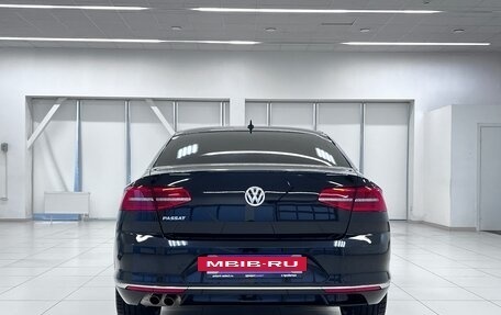 Volkswagen Passat B8 рестайлинг, 2018 год, 1 999 000 рублей, 7 фотография
