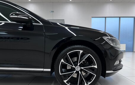 Volkswagen Passat B8 рестайлинг, 2018 год, 1 999 000 рублей, 17 фотография