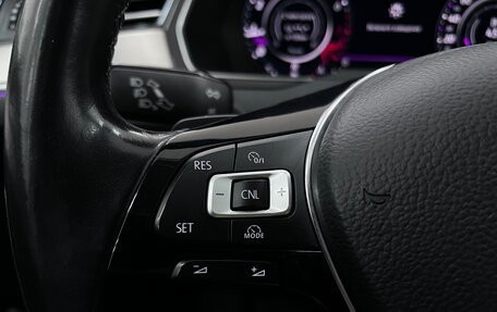 Volkswagen Passat B8 рестайлинг, 2018 год, 1 999 000 рублей, 16 фотография