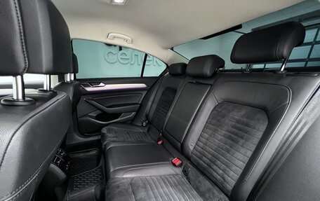 Volkswagen Passat B8 рестайлинг, 2018 год, 1 999 000 рублей, 40 фотография