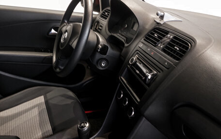 Volkswagen Polo VI (EU Market), 2012 год, 711 000 рублей, 12 фотография