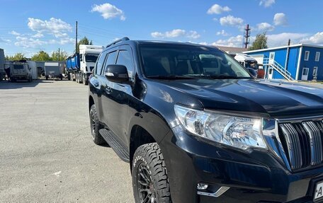 Toyota Land Cruiser Prado 150 рестайлинг 2, 2018 год, 4 700 000 рублей, 2 фотография