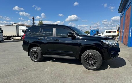 Toyota Land Cruiser Prado 150 рестайлинг 2, 2018 год, 4 700 000 рублей, 3 фотография