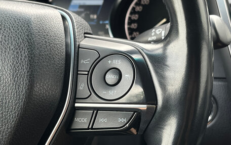 Toyota Camry, 2018 год, 2 820 000 рублей, 14 фотография