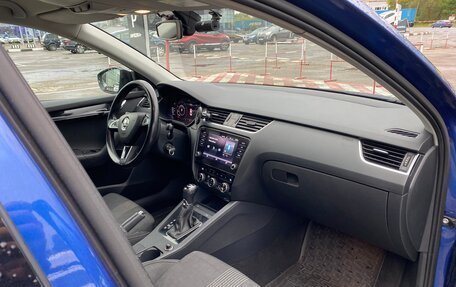 Skoda Octavia, 2018 год, 1 500 000 рублей, 18 фотография