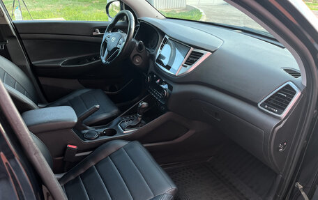 Hyundai Tucson III, 2017 год, 2 120 000 рублей, 31 фотография