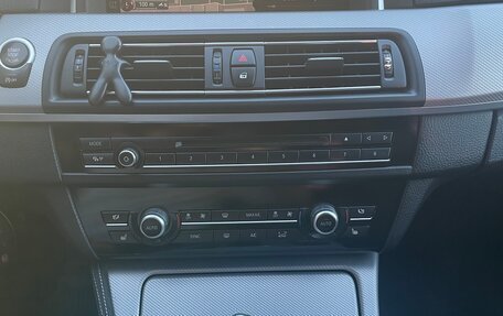 BMW 5 серия, 2016 год, 2 650 000 рублей, 27 фотография