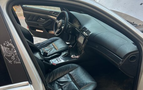 BMW 5 серия, 2001 год, 625 000 рублей, 17 фотография