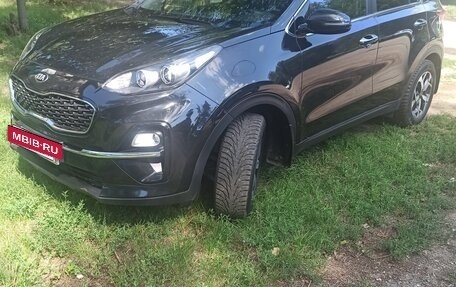 KIA Sportage IV рестайлинг, 2019 год, 1 980 000 рублей, 2 фотография