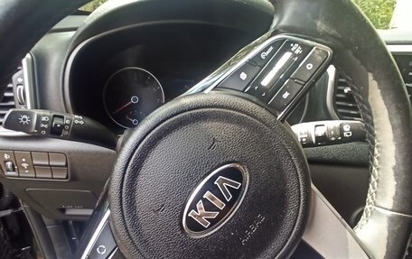 KIA Sportage IV рестайлинг, 2019 год, 1 980 000 рублей, 7 фотография