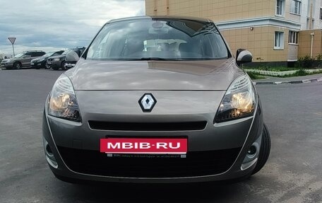 Renault Scenic III, 2010 год, 799 000 рублей, 6 фотография
