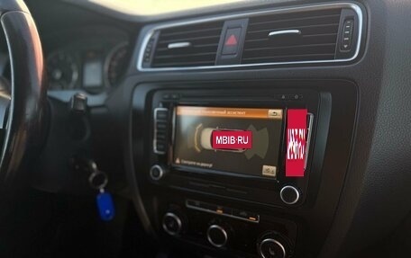 Volkswagen Jetta VI, 2011 год, 830 000 рублей, 11 фотография