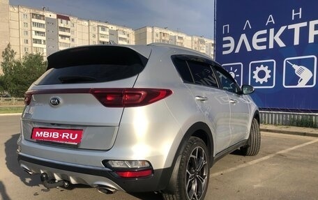KIA Sportage IV рестайлинг, 2020 год, 2 300 000 рублей, 5 фотография
