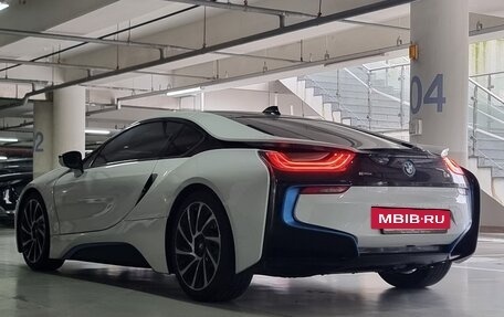 BMW i8 I рестайлинг, 2015 год, 5 750 000 рублей, 6 фотография