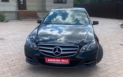 Mercedes-Benz E-Класс, 2013 год, 2 400 000 рублей, 1 фотография