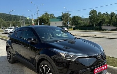 Toyota C-HR I рестайлинг, 2017 год, 1 700 000 рублей, 1 фотография