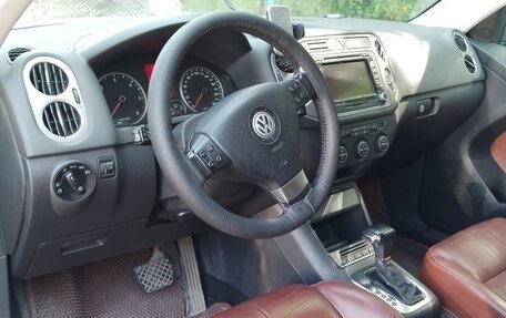 Volkswagen Tiguan I, 2008 год, 1 299 999 рублей, 2 фотография