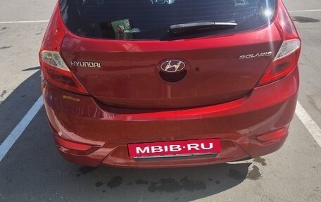 Hyundai Solaris II рестайлинг, 2011 год, 680 000 рублей, 3 фотография