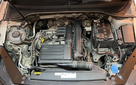 Volkswagen Passat B8 рестайлинг, 2019 год, 2 650 000 рублей, 13 фотография