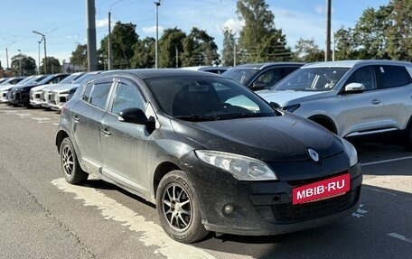 Renault Megane III, 2011 год, 529 000 рублей, 2 фотография