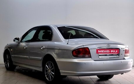 Hyundai Sonata IV рестайлинг, 2006 год, 560 000 рублей, 8 фотография