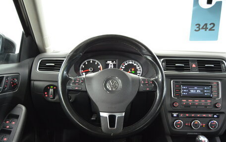Volkswagen Jetta VI, 2014 год, 1 050 000 рублей, 15 фотография