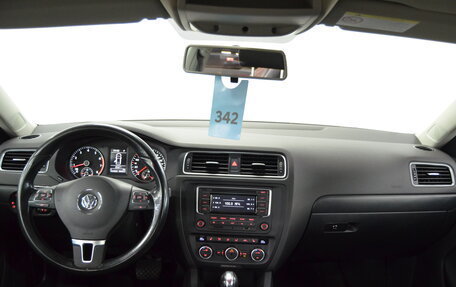 Volkswagen Jetta VI, 2014 год, 1 050 000 рублей, 16 фотография