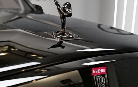 Rolls-Royce Cullinan, 2022 год, 20 000 000 рублей, 25 фотография