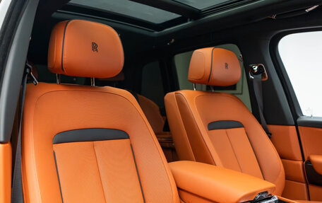 Rolls-Royce Cullinan, 2022 год, 20 000 000 рублей, 25 фотография