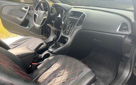 Opel Astra J, 2013 год, 920 000 рублей, 14 фотография