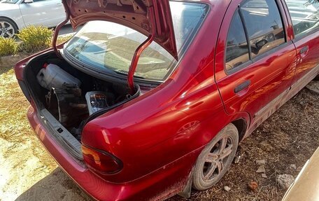 Nissan Almera, 1998 год, 110 000 рублей, 3 фотография