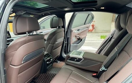 BMW 5 серия, 2020 год, 3 650 000 рублей, 10 фотография