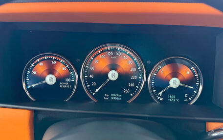 Rolls-Royce Cullinan, 2022 год, 20 000 000 рублей, 28 фотография