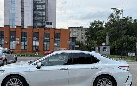 Toyota Camry, 2018 год, 2 750 000 рублей, 5 фотография
