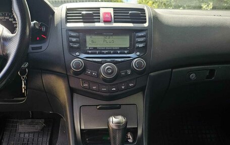 Honda Accord VII рестайлинг, 2007 год, 950 000 рублей, 2 фотография