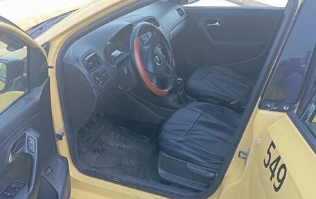 Volkswagen Polo VI (EU Market), 2016 год, 750 000 рублей, 6 фотография