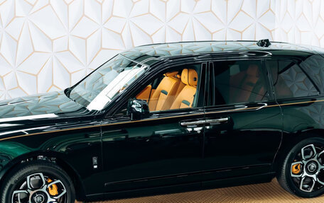 Rolls-Royce Cullinan, 2022 год, 21 900 000 рублей, 7 фотография