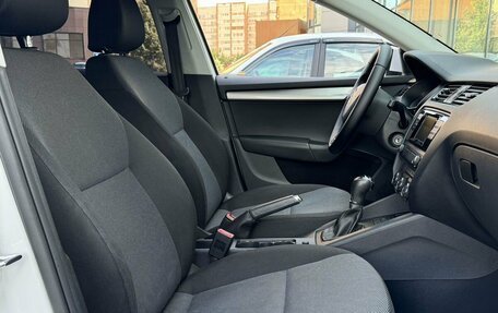 Skoda Octavia, 2017 год, 1 558 300 рублей, 14 фотография