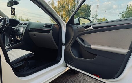 Volkswagen Jetta VI, 2012 год, 1 100 000 рублей, 9 фотография