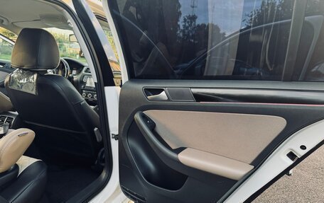 Volkswagen Jetta VI, 2012 год, 1 100 000 рублей, 10 фотография
