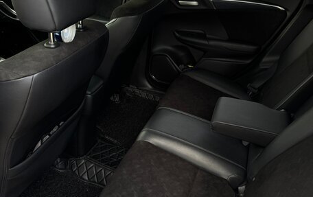 Honda Shuttle II, 2015 год, 1 300 000 рублей, 20 фотография