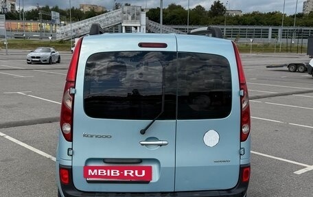 Renault Kangoo II рестайлинг, 2012 год, 800 000 рублей, 4 фотография