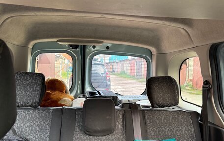 Renault Kangoo II рестайлинг, 2012 год, 800 000 рублей, 12 фотография