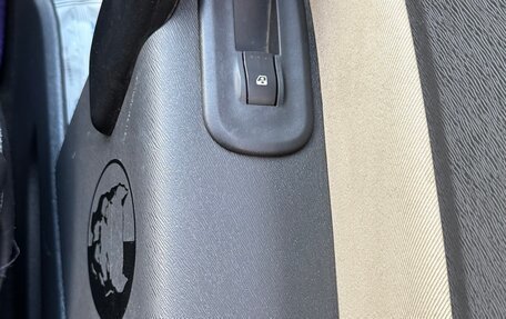 Renault Kangoo II рестайлинг, 2012 год, 800 000 рублей, 27 фотография