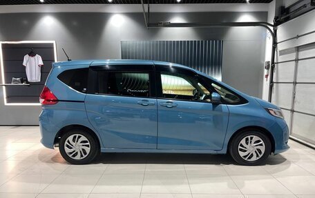 Honda Freed II, 2017 год, 1 625 000 рублей, 6 фотография