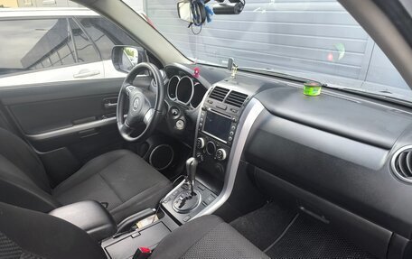 Suzuki Grand Vitara, 2011 год, 1 350 000 рублей, 2 фотография